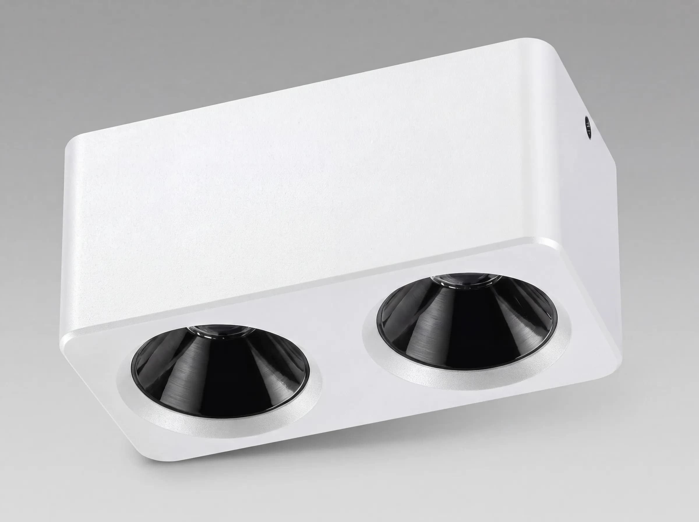 Lumina Surface Lens Spot